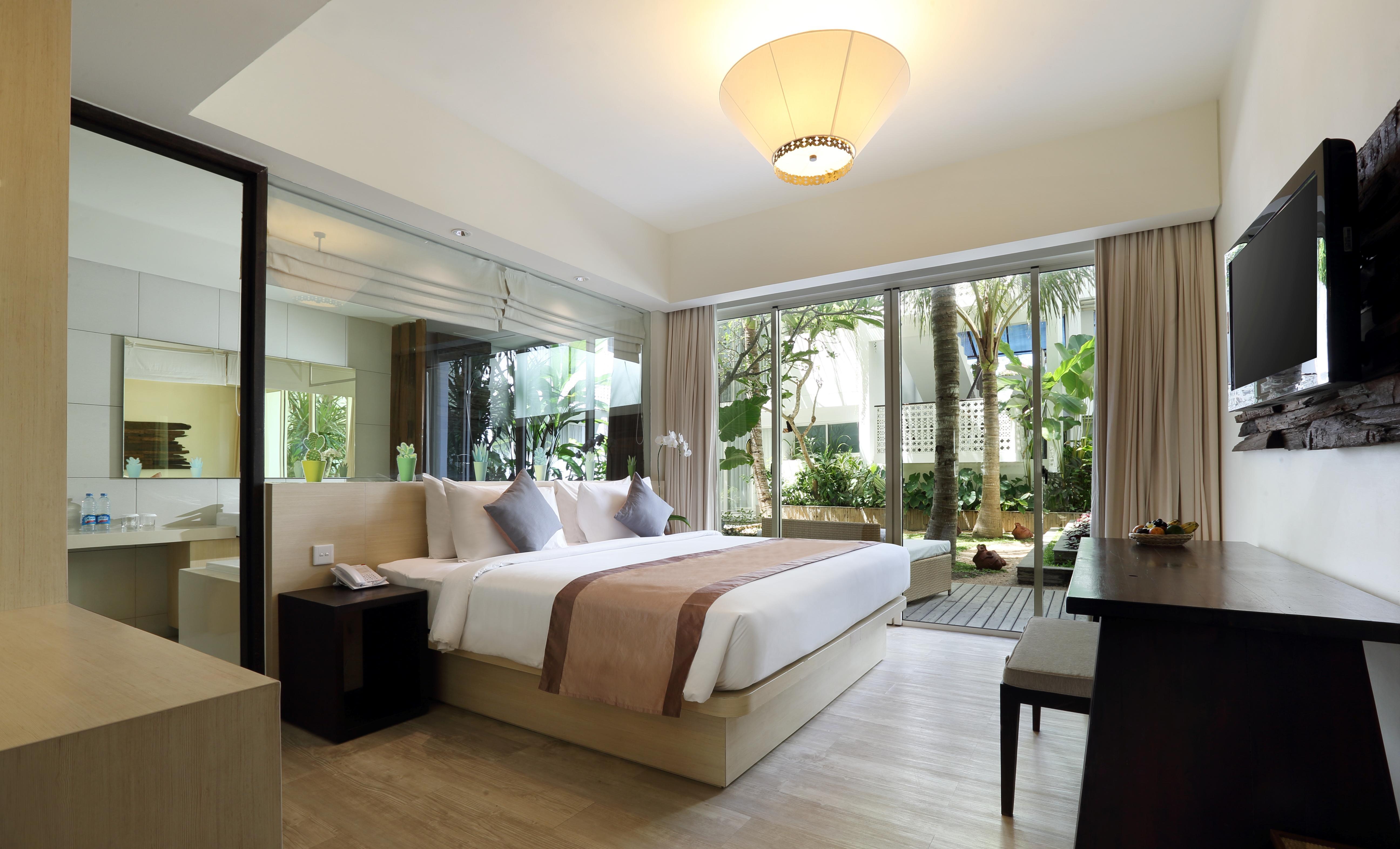 The Akmani Legian Hotel Exterior photo